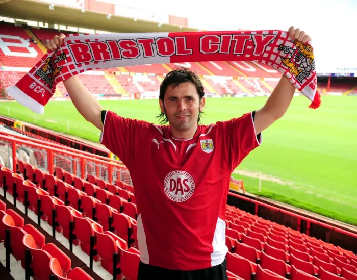 Framed Print : Bristol City First Team: New Faces of the 09-10 Season