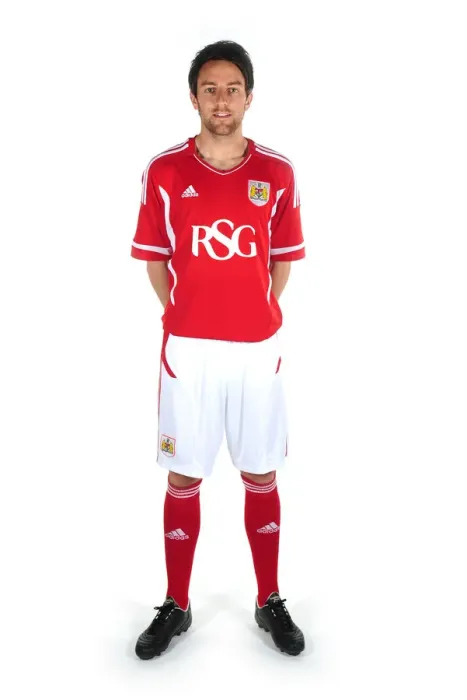 Framed Print : Bristol City First Team: New Kits Unveiled for Season 11-12 Framed Print : Bristol City First Team: New Kits Unveiled for Season 11-12