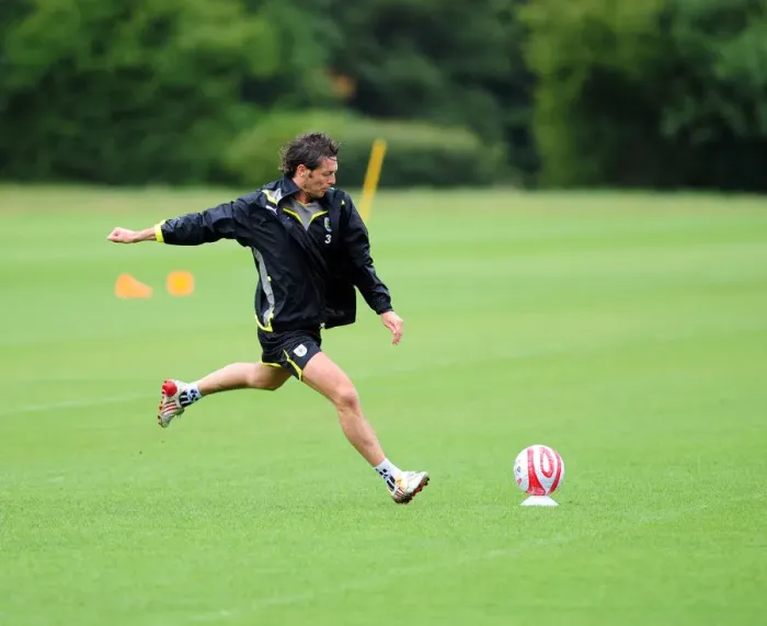 Framed Print : Bristol City First Team: Pre-Season Training 09-10 - Gearing Up for the New Season Framed Print : Bristol City First Team: Pre-Season Training 09-10 - Gearing Up for the New Season