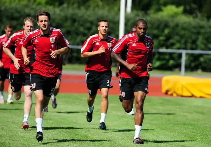Framed Print : Bristol City First Team: Pre-Season Training in Sweden - Gearing Up for Glory (Season 10-11) Framed Print : Bristol City First Team: Pre-Season Training in Sweden - Gearing Up for Glory (Season 10-11)