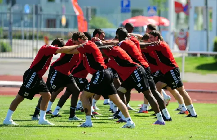 Framed Print : Bristol City First Team: Pre-Season Training in Sweden - Gearing Up for Glory (Season 10-11)