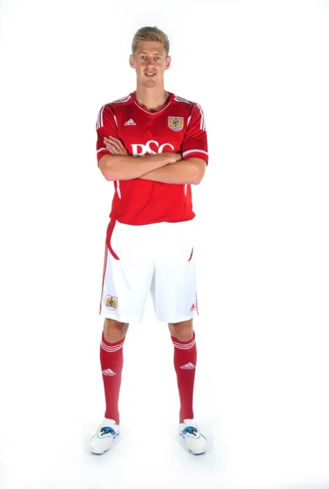Framed Print : Bristol City First Team: Revealing the New Kits for Season 11-12 Framed Print : Bristol City First Team: Revealing the New Kits for Season 11-12
