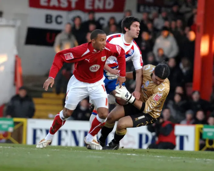 Framed Print : Bristol City First Team: Season 08-09: Bristol City V Crystal Palace Framed Print : Bristol City First Team: Season 08-09: Bristol City V Crystal Palace