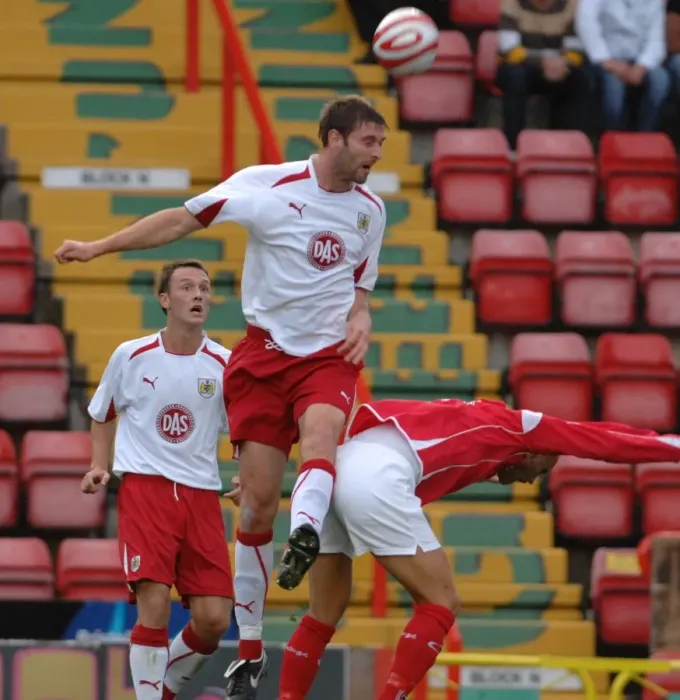 Framed Print : Bristol City First Team: Season 08-09: Bristol City V Royal Antwerp