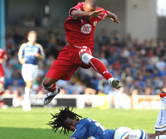Framed Print : Bristol City First Team: Season 08-09: Cardiff City V Bristol City