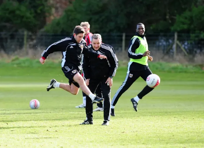 Framed Print : Bristol City First Team Training: January 11, Season 10-11 Framed Print : Bristol City First Team Training: January 11, Season 10-11