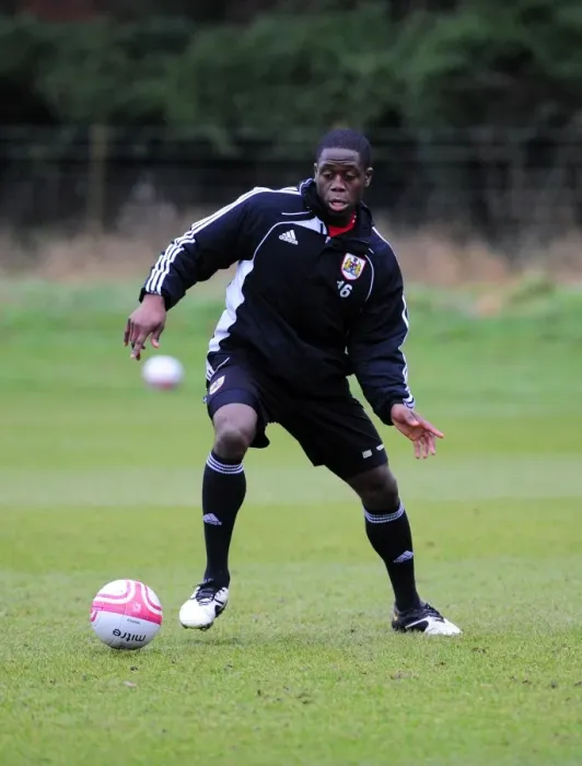 Framed Print : Bristol City First Team Training: January 13, 2011 - Season 10-11 Framed Print : Bristol City First Team Training: January 13, 2011 - Season 10-11