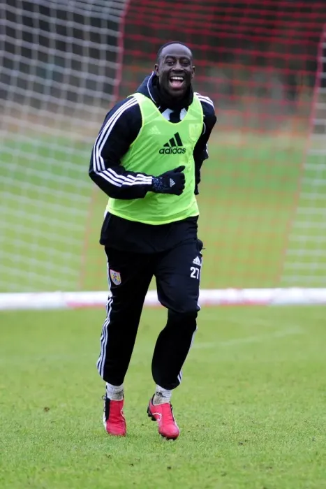 Framed Print : Bristol City First Team Training: January 13, 2011 - Season 10-11