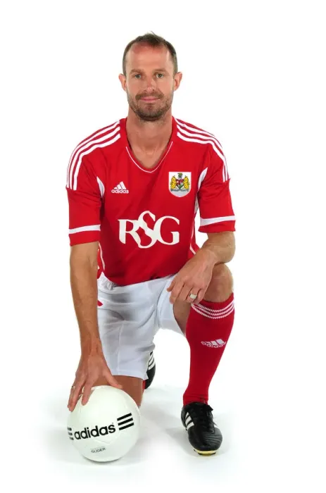 Framed Print : Bristol City First Team: Unveiling the New Kits for Season 11-12 Framed Print : Bristol City First Team: Unveiling the New Kits for Season 11-12