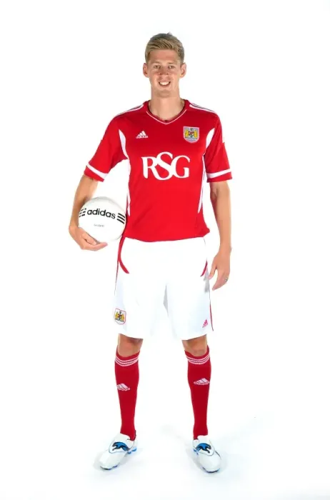 Framed Print : Bristol City First Team: Unveiling the New Kits for Season 11-12 Framed Print : Bristol City First Team: Unveiling the New Kits for Season 11-12