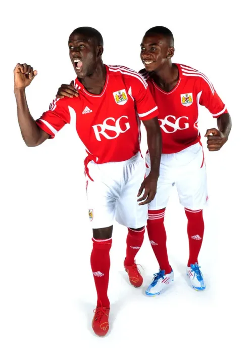 Framed Print : Bristol City First Team: Unveiling the New Kits for Season 11-12