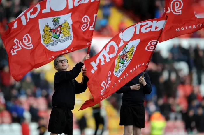 Framed Print : Bristol City Flag Bearers at Ashton Gate - Sky Bet League One Match