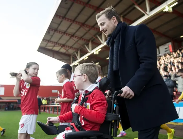 Framed Print : Bristol City Football Club: Oskar Pycroft and Wade Elliott Leading the Team Out at Ashton Gate - November 2014 (Sky Bet League One) Framed Print : Bristol City Football Club: Oskar Pycroft and Wade Elliott Leading the Team Out at Ashton Gate - November 2014 (Sky Bet League One)