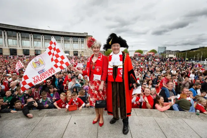 Framed Print : Bristol City Football Club: Champions Triumph - Thousands Celebrate Promotion to Championship at Open Top Bus Parade