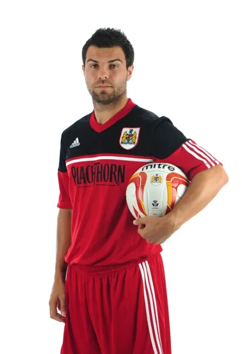 Framed Print : Bristol City Football Club: Richard Foster's Focused Expression during Pre-Season Training at Ashton Gate Stadium