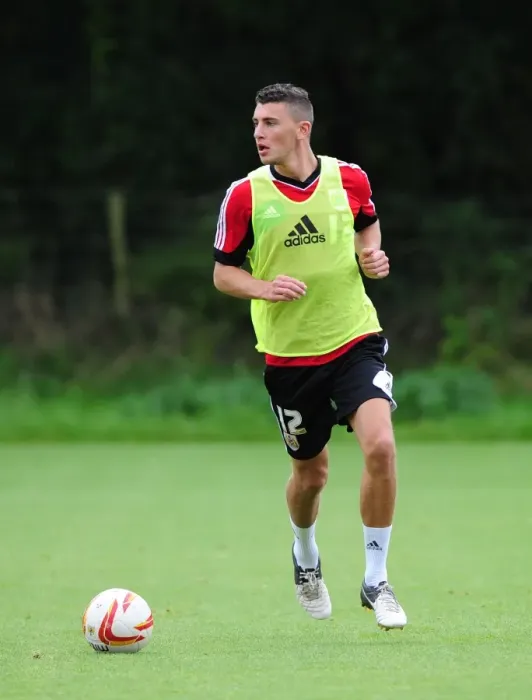 Framed Print : Bristol City Football Club: James Wilson in Training, September 2012 Framed Print : Bristol City Football Club: James Wilson in Training, September 2012