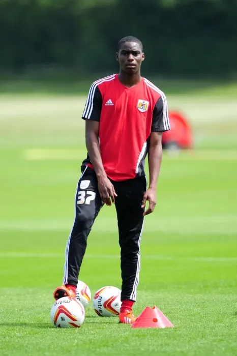 Framed Print : Bristol City Football Club: Jordan Wynter in Pre-Season Training Framed Print : Bristol City Football Club: Jordan Wynter in Pre-Season Training