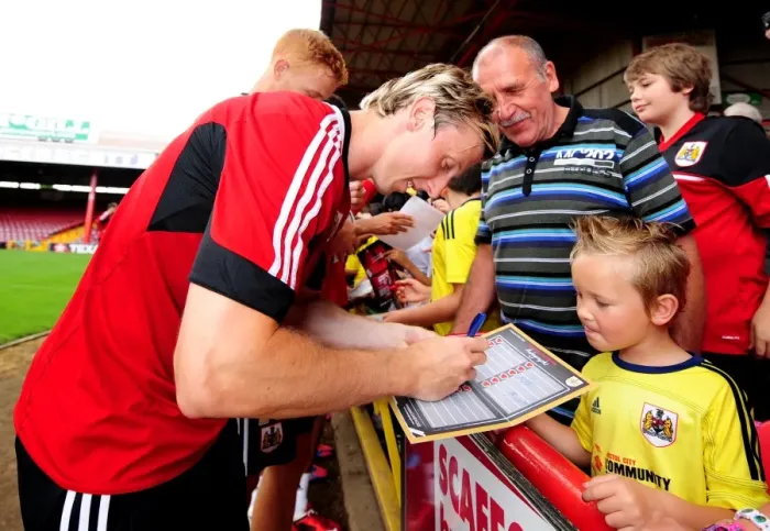 Framed Print : Bristol City Football Club: Martyn Woolford Signs Autographs at Pre-Season Open Day Framed Print : Bristol City Football Club: Martyn Woolford Signs Autographs at Pre-Season Open Day