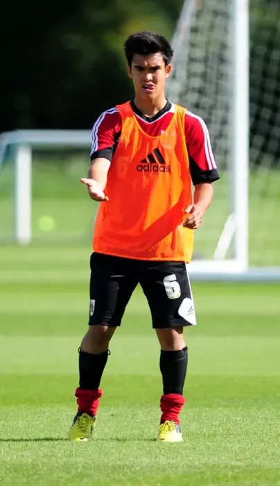 Framed Print : Bristol City Football Club: Miles John in Training at Failand Ground (September 2012)