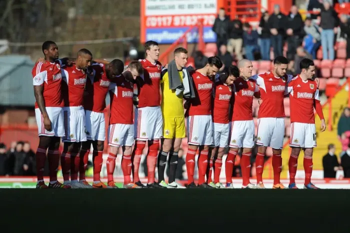 Framed Print : Bristol City Football Club - Minute Silence before Kick-off against Tranmere Rovers, Ashton Gate, 2014 Framed Print : Bristol City Football Club - Minute Silence before Kick-off against Tranmere Rovers, Ashton Gate, 2014