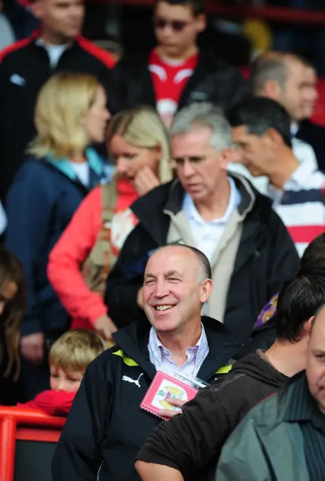 Framed Print : Bristol City Football Club Open Day 09-10: Meeting the First Team