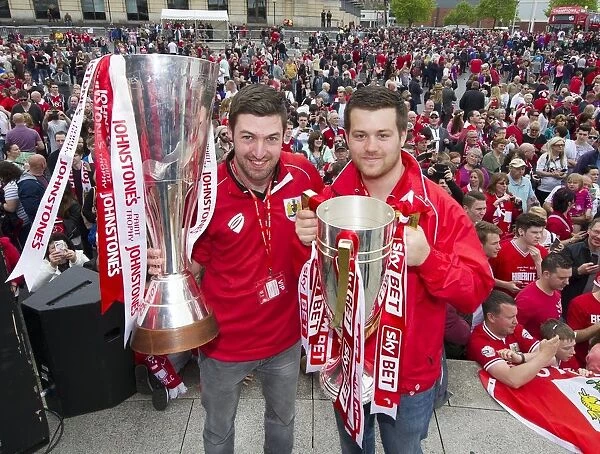 Bristol City Football Club: Reliving Unforgettable Moments from the 2015 Celebration Tour