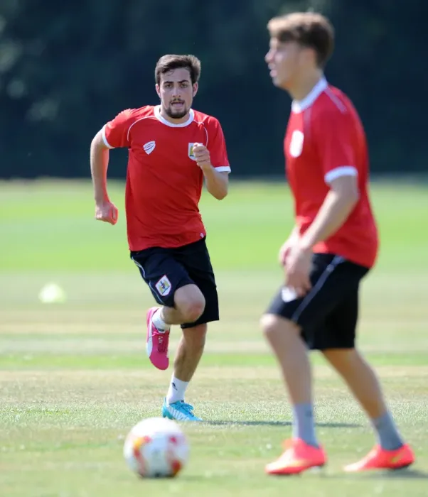 Framed Print : Bristol City Football Club: Training Sessions, July 2014 Framed Print : Bristol City Football Club: Training Sessions, July 2014