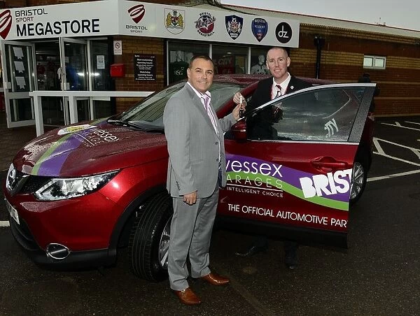 Bristol City Football Club: Wessex Garages Hand Over Sponsored Car Keys Ahead of Leyton Orient Match