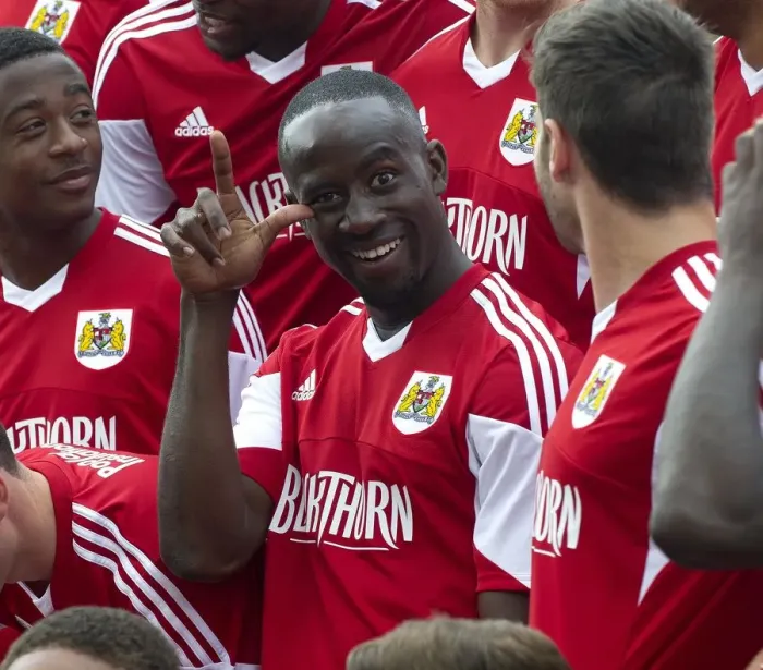 Framed Print : Bristol City Football Team: A Moment of Fun during Photo Call at Avon Gorge Hotel (Albert Adomah's Expressive Face) Framed Print : Bristol City Football Team: A Moment of Fun during Photo Call at Avon Gorge Hotel (Albert Adomah's Expressive Face)