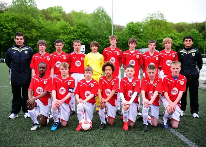 Framed Print : Bristol City Next Gen Stars: Academy Tournament & First Team Synergy (Season 09-10) Framed Print : Bristol City Next Gen Stars: Academy Tournament & First Team Synergy (Season 09-10)