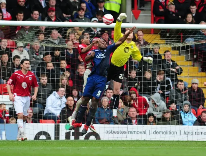 Framed Print : Bristol City Goalkeeper Clears Ball in Championship Clash vs. Nottingham Forest (03.04.2010) Framed Print : Bristol City Goalkeeper Clears Ball in Championship Clash vs. Nottingham Forest (03.04.2010)
