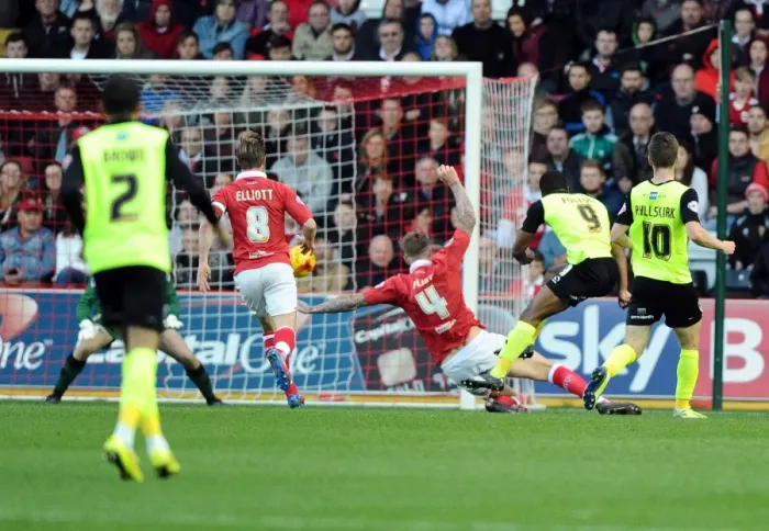 Framed Print : Bristol City Goalkeeper Frank Fielding Saves from Oldham Athletic's Dominic Poleon - Sky Bet League One Clash at Ashton Gate