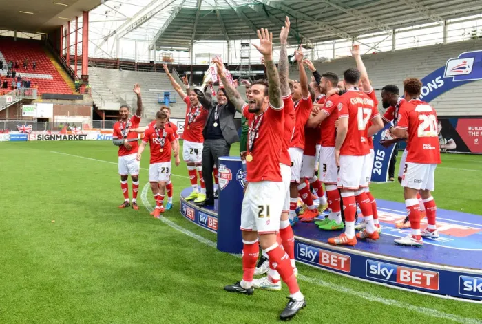 Framed Print : Bristol City: League One Champions - Celebrating Victory at Ashton Gate Framed Print : Bristol City: League One Champions - Celebrating Victory at Ashton Gate