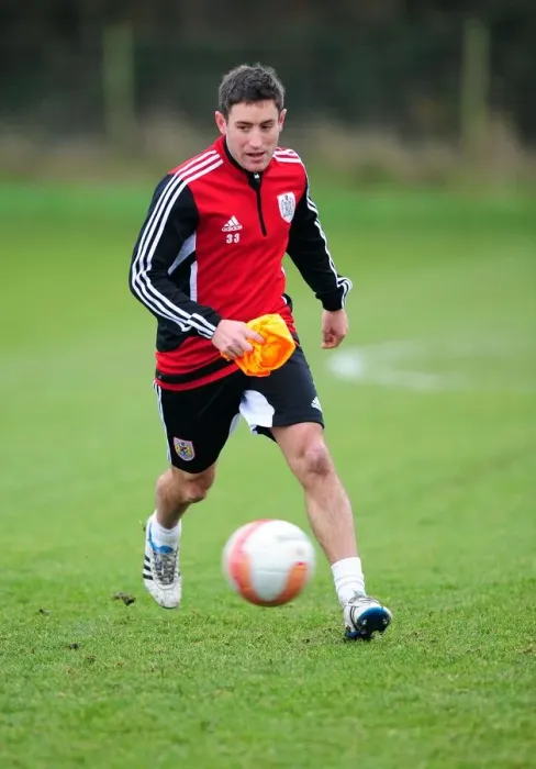 Framed Print : Bristol City: Lee Johnson in Training Focus Framed Print : Bristol City: Lee Johnson in Training Focus