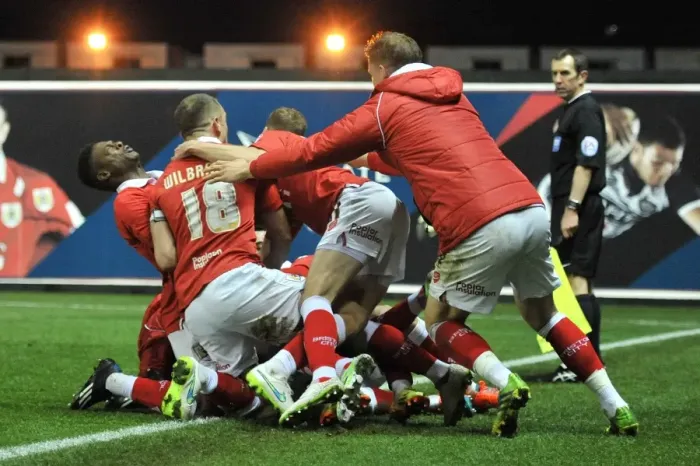 Framed Print : Bristol City: Luke Ayling's Euphoric Goal Celebration vs. Crawley Town (13 December 2014)