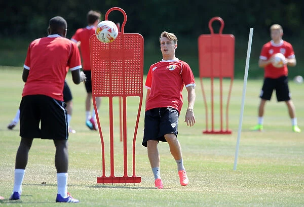 Bristol City: Luke Freeman's First Pre-Season Training Session - July 2014