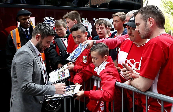 Bristol City Manager Lee Johnson Signs Autographs at Loftus Road after Sky Bet Championship Match against Queens Park Rangers