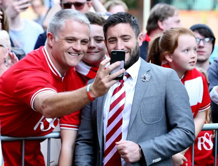 Framed Print : Bristol City Manager Lee Johnson and Supporter Celebrate Together at Queens Park Rangers Game, May 2016 Framed Print : Bristol City Manager Lee Johnson and Supporter Celebrate Together at Queens Park Rangers Game, May 2016