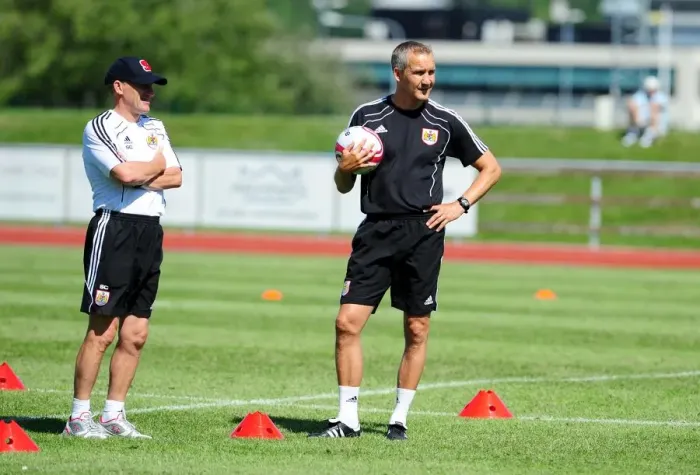 Framed Print : Bristol City Manager, Steve Coppell with Bristol City Assistant Manager, Keith Millen Framed Print : Bristol City Manager, Steve Coppell with Bristol City Assistant Manager, Keith Millen