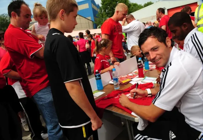 Framed Print : Bristol City Open Day: A Glimpse into the First Team's 10-11 Season Framed Print : Bristol City Open Day: A Glimpse into the First Team's 10-11 Season