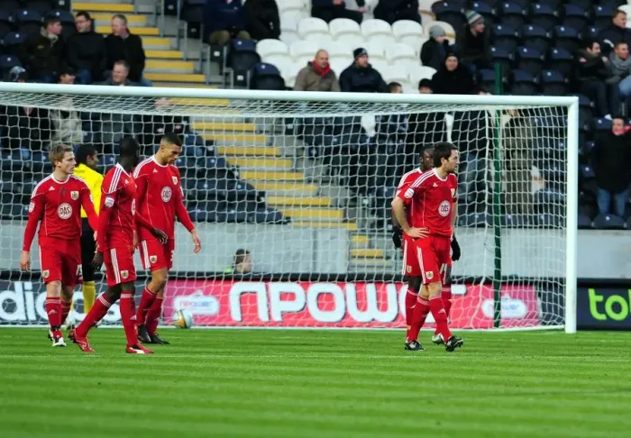 Framed Print : Bristol City Players React After Conceding Early Goal vs Hull City, Championship 2010 Framed Print : Bristol City Players React After Conceding Early Goal vs Hull City, Championship 2010
