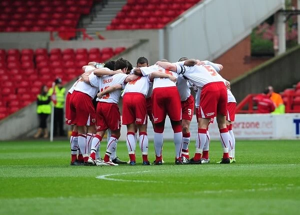 Bristol City team huddle