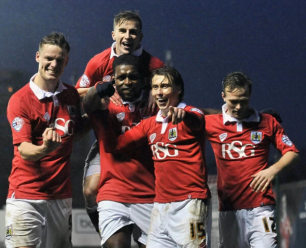 Bristol City: Thrilling Goal by Jay Emmanuel-Thomas vs. Yeovil Town - Team Celebration (December 2014)