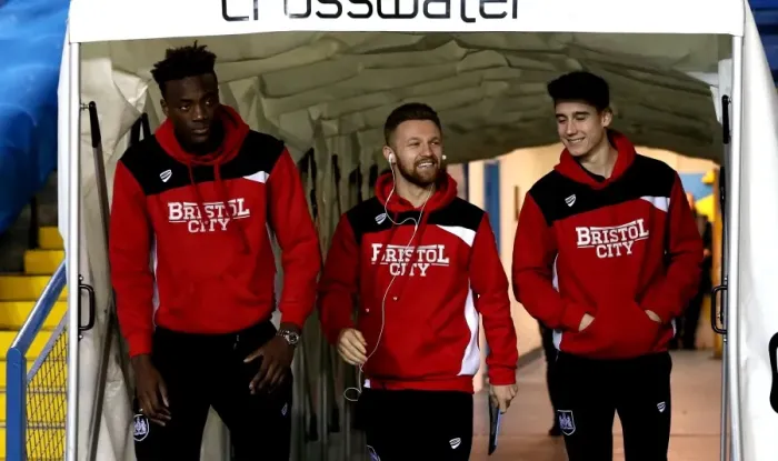 Framed Print : Bristol City Trio's Arrival at Elland Road Ahead of Leeds United Clash, 14.02.2017 Framed Print : Bristol City Trio's Arrival at Elland Road Ahead of Leeds United Clash, 14.02.2017