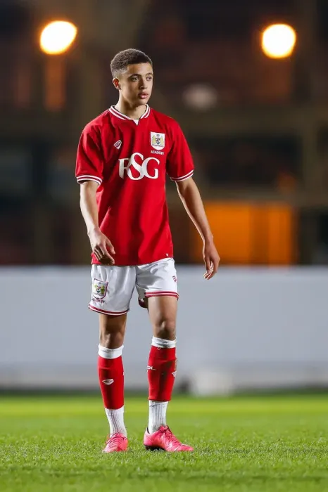 Framed Print : Bristol City U18's Heartbreak: Ash Harper Reacts to Cardiff City's 4-0 FA Youth Cup Victory
