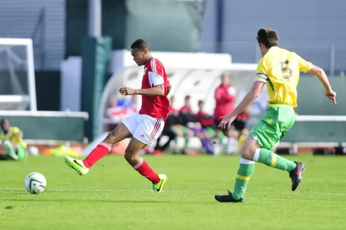 Framed Print : Bristol City U18's Marley Bishop Scores Dramatic Goal Against Sheffield United U18's Framed Print : Bristol City U18's Marley Bishop Scores Dramatic Goal Against Sheffield United U18's