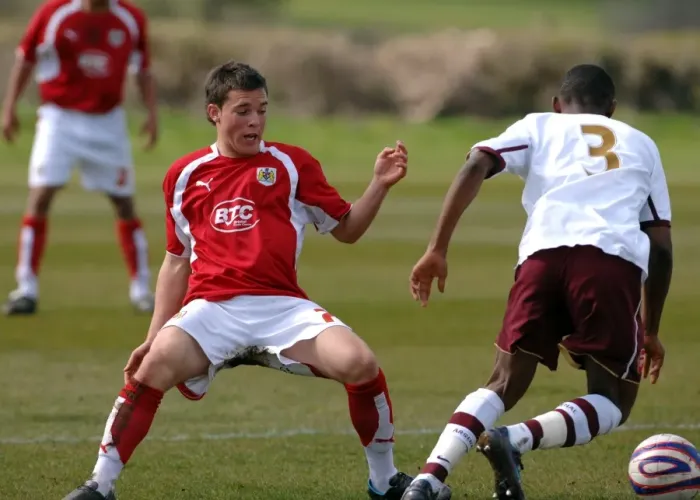 Framed Print : Bristol City U18s vs Arsenal U18s: Youth Cup Showdown Framed Print : Bristol City U18s vs Arsenal U18s: Youth Cup Showdown