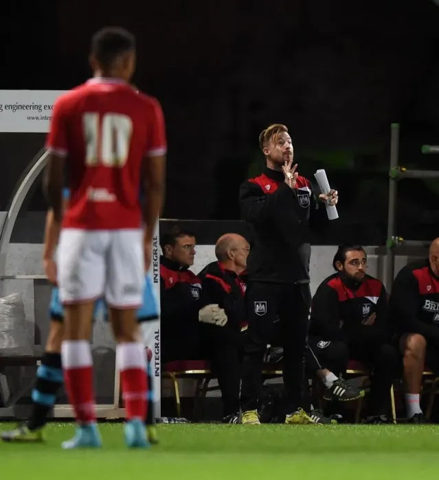 Framed Print : Bristol City U21s: Wade Elliott Coaches from the Touchline Against Sheffield Wednesday U21s at Ashton Gate Stadium Framed Print : Bristol City U21s: Wade Elliott Coaches from the Touchline Against Sheffield Wednesday U21s at Ashton Gate Stadium