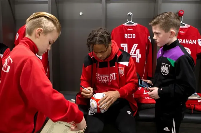 Framed Print : Bristol City: Uniting Mascots and Players in the Dressing Room - Sky Bet Championship Match against Norwich City