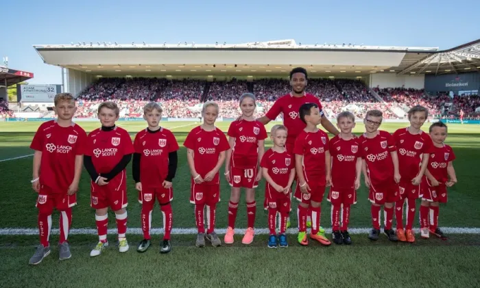 Framed Print : Bristol City vs Barnsley: Championship Clash - Mascots Lead the Way Framed Print : Bristol City vs Barnsley: Championship Clash - Mascots Lead the Way